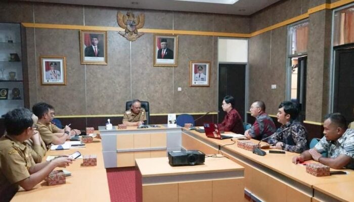 Bahas Program Pertanian di Sukabumi, Wabub Audiensi OISCA Internasional Jepang