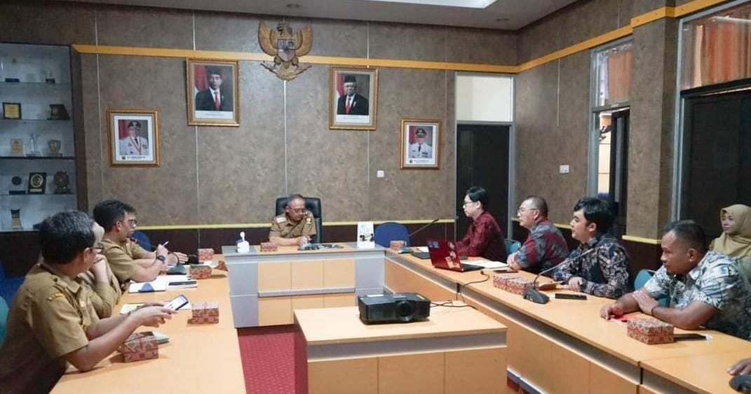 Bahas Program Pertanian di Kabupaten Sukabumi, Wabub Audiensi OISCA Internasional Jepang