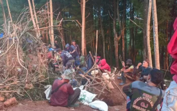 Gurandil Tewas Tertimbun Galian Emas di Sukabumi