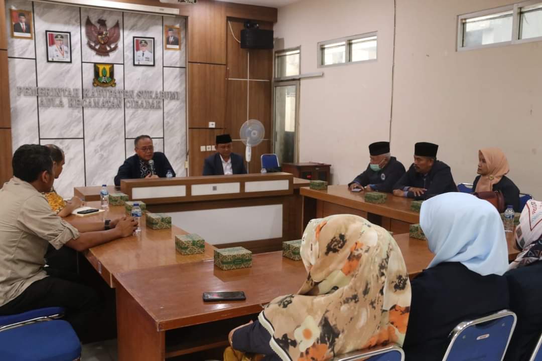 Aula kecamatan cibadak