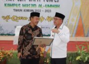 81 Santri Wisuda Al-Quran, Wabup Iyos Apresiasi Peran Besar dan Tekad Kuat Dewan Guru