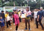 Menginspirasi Semangat Berkompetisi, Bacaleg DPRD Kabupaten Sukabumi Semarakkan Turnamen Sepakbola