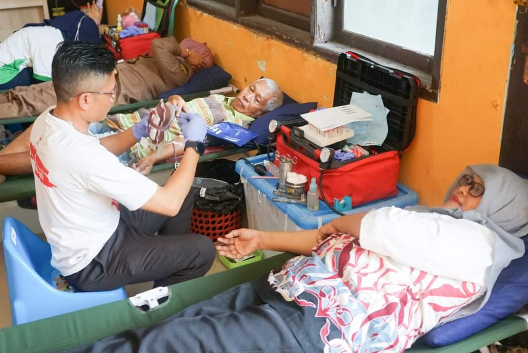 Meriahkan HUT ke-78 RI dan Hari Jadi Ke-153, PMI Gelar Donor Darah di Cisolok Sukabumi