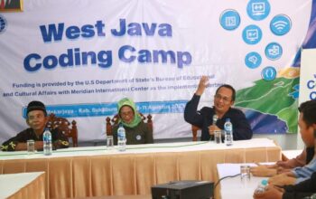 West Java Coding Camp Tingkatkan Kemampuan Digital di Desa Mekarjaya Kab. Sukabumi