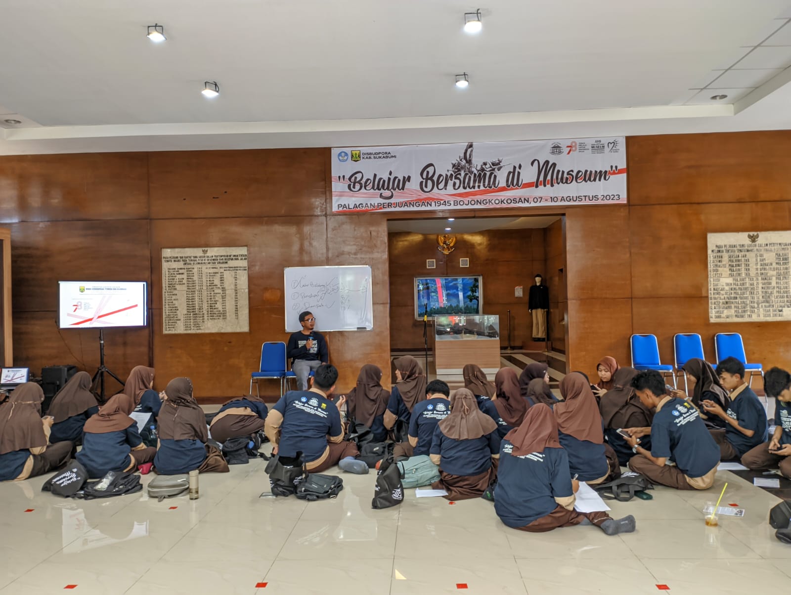 Disbudpora Sukabumi Ajak 6 Sekolah Belajar Bersama di Museum Palagan Perjuangan