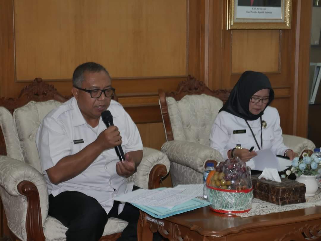 Bupati Sukabumi Dan Staf Ahli Menko Polhukam, Bahas Penguatan Ekonomi Daerah