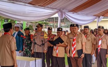 Kak Ade Kukuhkan dan Lantik Pengurus Kwartir Gerakan Pramuka Cicurug dan Kabandungan