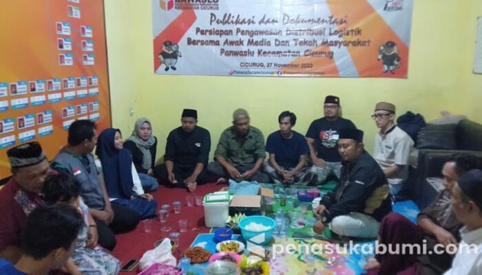 Panwascam Cicurug: Persiapan Pengawasan Distribusi Logistik Bersama Media dan Tokoh Masyarakat