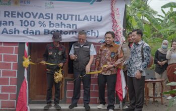 Bantuan CSR PLTU Palabuhanratu: Wabup Iyos Resmikan 5 Rutilahu di Sukabumi