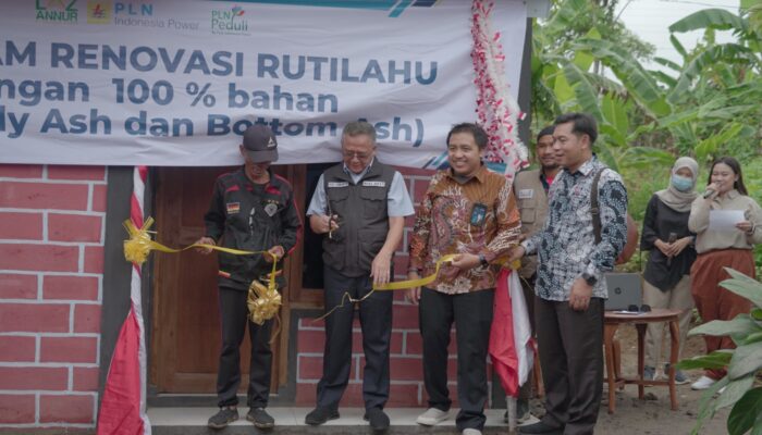 Bantuan CSR PLTU Palabuhanratu: Wabup Iyos Resmikan 5 Rutilahu di Sukabumi