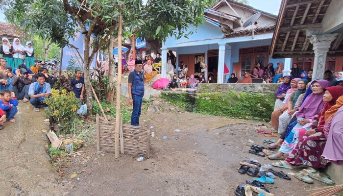 Ayep Zaki Datangi Warungkiara, Warga Bersyukur Bertatap Langsung Calon DPR-RI