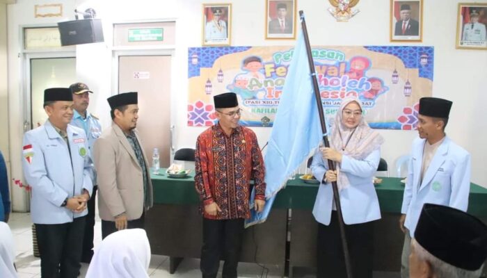 Plh Sekda Lepas Kafilah Kabupaten Sukabumi Untuk Mengikuti FASI XII Jabar