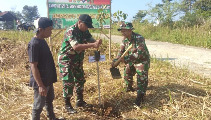 TMMD ke-121 di Desa Cicareuh, Menggali Kesejahteraan dan Menjaga Kelestarian Lingkungan