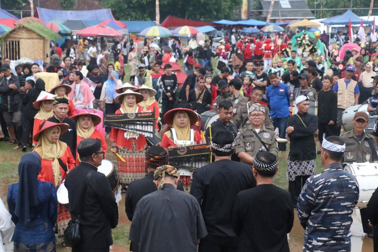 Peringatan HUT Desa Nagrak Selatan, Asep Japar Apresiasi Kekompakan Warga