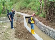 Dinas PU Sukabumi Perkuat Ketahanan Pangan Lewat Peningkatan Jaringan Irigasi di Cikembar 9 Dinas PU Sukabumi Perkuat Ketahanan Pangan Lewat Peningkatan Jaringan Irigasi di Cikembar