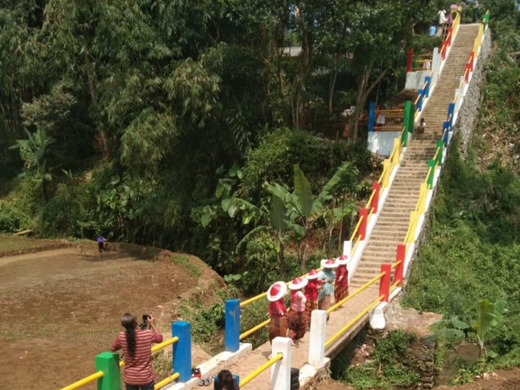 Jejak Kolonial di Tangga Seribu, Destinasi Wisata Ngabuburit Warga Sukabumi