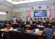 Paripurna DPRD: Wakil Bupati Sampaikan Nota Pengantar Raperda Pertanggungjawaban APBD 2025 dengan Raihan WTP ke-12