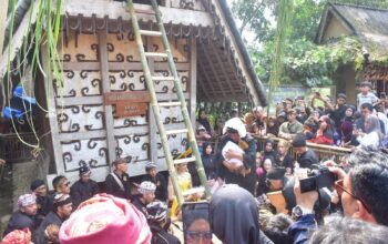 Seren Taun ke-447 Kasepuhan Sinaresmi, Tradisi Sarat Nilai Luhur