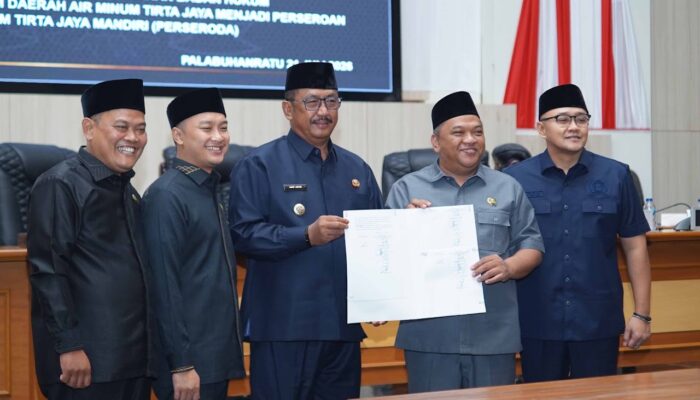 Paripurna Ke-10 DPRD Kabupaten Sukabumi: Bapemperda Paparkan Hasil Bahasan, Bupati Sampaikan Nota Pengantar PDAM