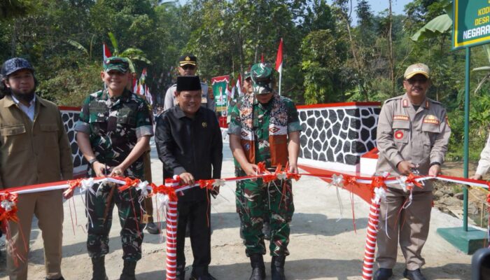 Peresmian Jembatan Garuda Suci, Bupati Sukabumi Apresiasi Kemanunggalan TNI