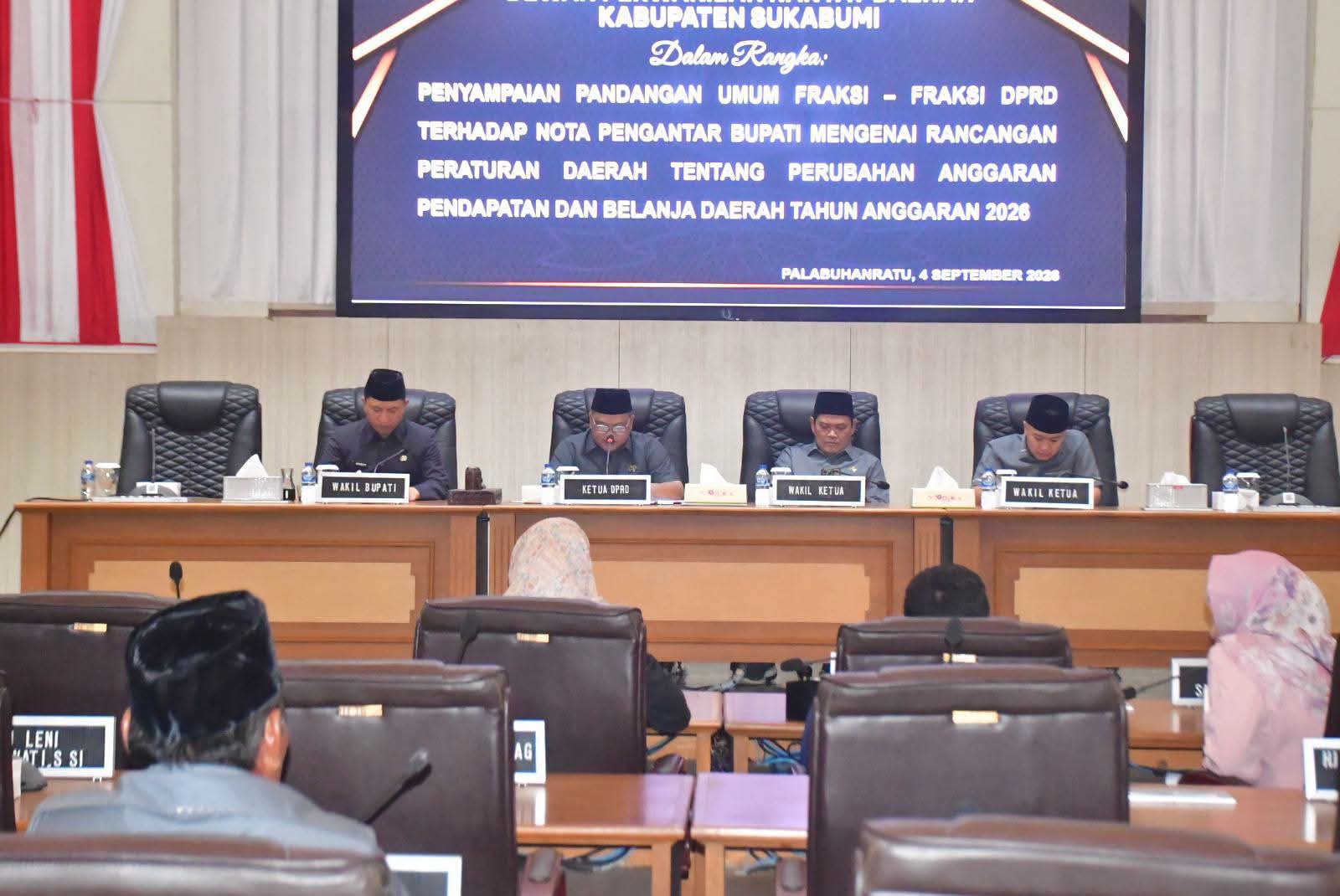 PAD Sukabumi Turun, Bupati Tetap Janjikan Infrastruktur Jadi Prioritas