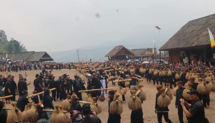 Seren Taun ke-658 di Kasepuhan Gelar Alam, Bupati Sukabumi Tegaskan Komitmen Lestarikan Budaya